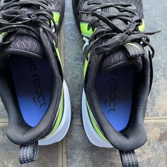 Nike Legend React Running Shoe 12 - Picture 5 of 6